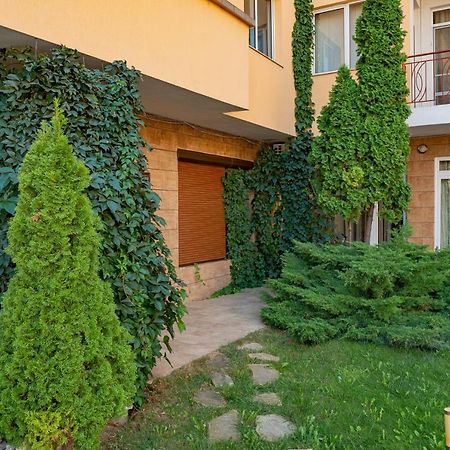 Sunny Day 1 - Menada Apartments Сонячний Берег Екстер'єр фото